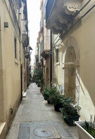 Etnea – Syracuse