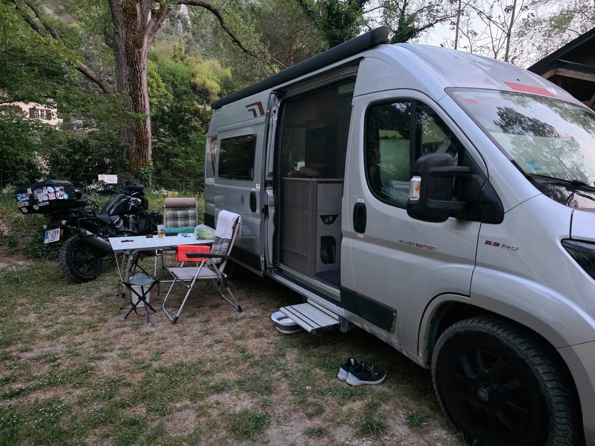 Salon de Provence – Camping de la Laune (Peillon)